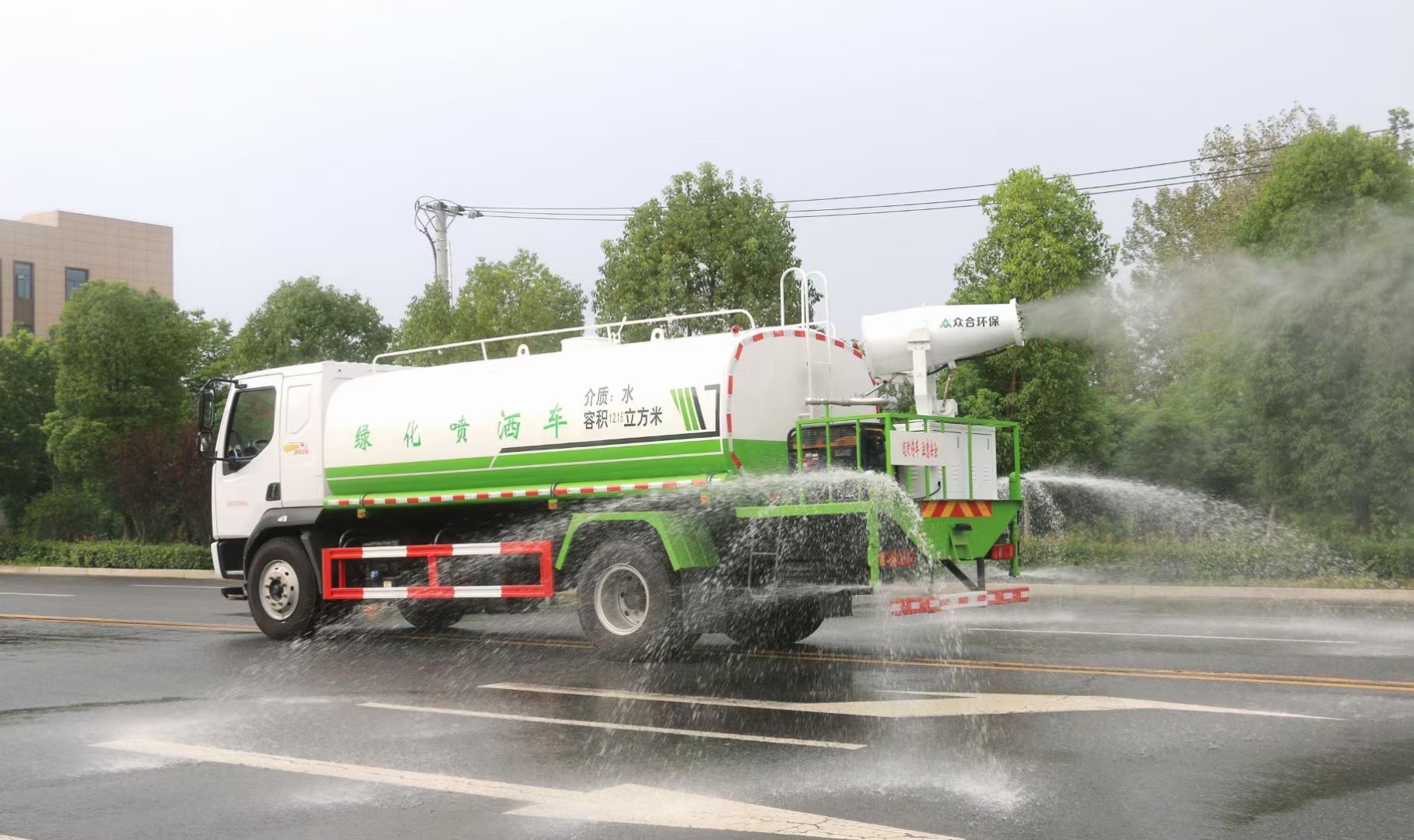 智能灑水車 移動水龍的智慧涅槃