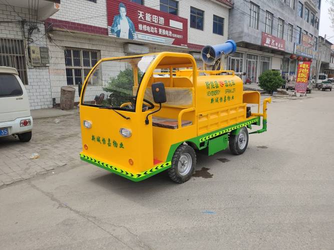 工廠物業(yè)路面新能源灑水車——環(huán)衛(wèi)景區(qū)抑塵噴霧灑水車在工地礦區(qū)的應(yīng)用